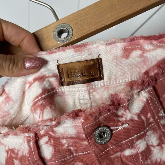 POL Acid Wash Shorts - Picture 4 of 5